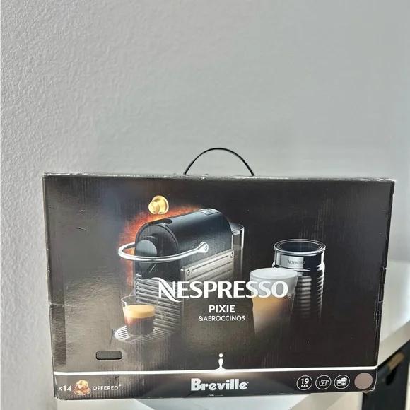 New Nespresso Breville Pixie in Black w/milk frother and 14 coffee pods - Picture 1 of 14